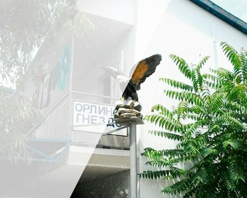 gostinichnyj-kompleks-orlinoe-gnezdo-ter